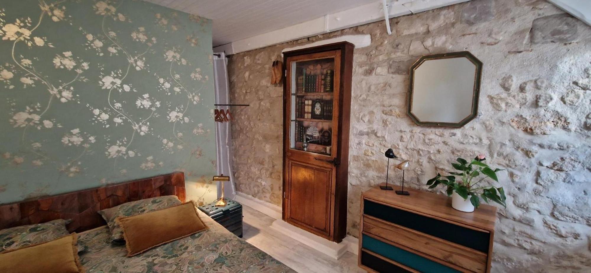 Bleautiful "Alienor" Charmant Appartement Avec Terrasse Fontainebleau Exterior foto
